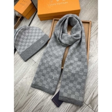 Louis Vuitton Caps Scarfs